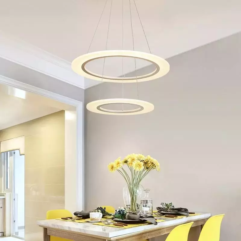 لامپ های آشپزخانه (74 عکس): آشپزخانه Sconce و لامپ های سنسور دیوار نصب شده، سربار و چراغ های پیگیری و سقف، گزینه های دیگر 21003_51