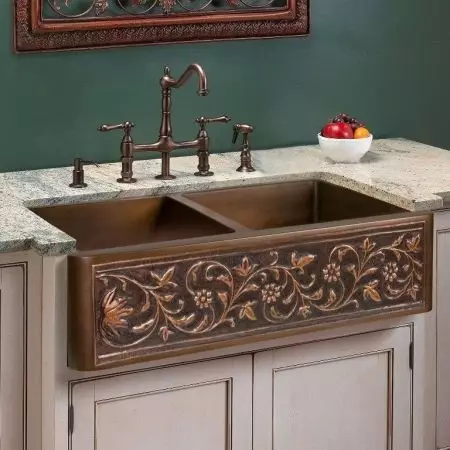 Sinks for the kitchen (97 photos): types of kitchen sinks, large and deep, models from copper and under bronze, washing of an unusual design 21024_43
