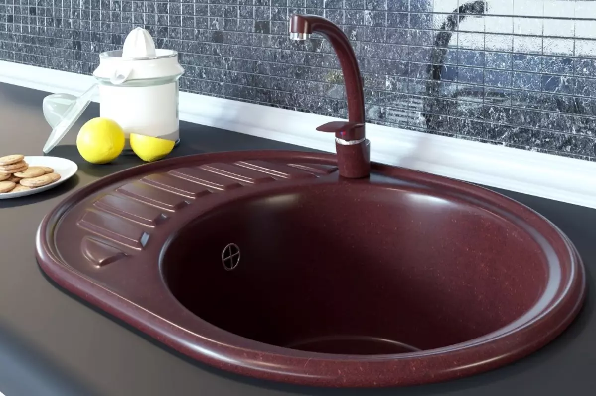 Tenggelam untuk dapur (97 foto): jenis sinki dapur, besar dan mendalam, model dari tembaga dan di bawah gangsa, mencuci reka bentuk yang luar biasa 21024_66