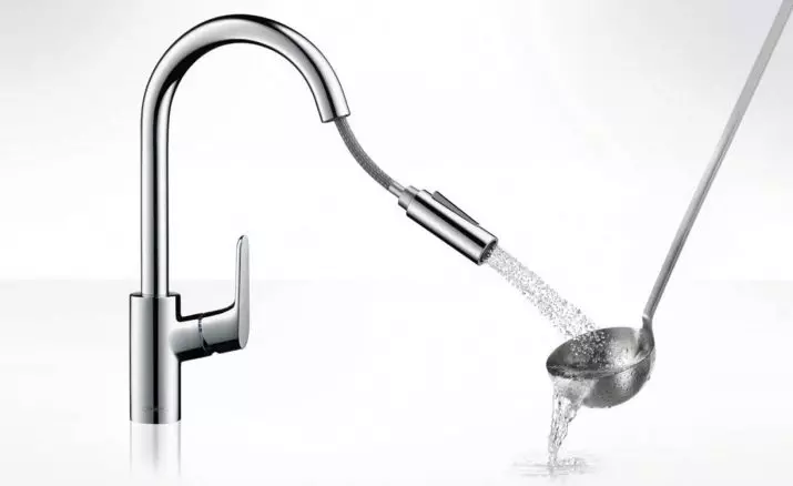 The best kitchen faucets (42 photos): how to choose? Quality manufacturers rating. Cranes of Russian and Italian production, other models 21030_22