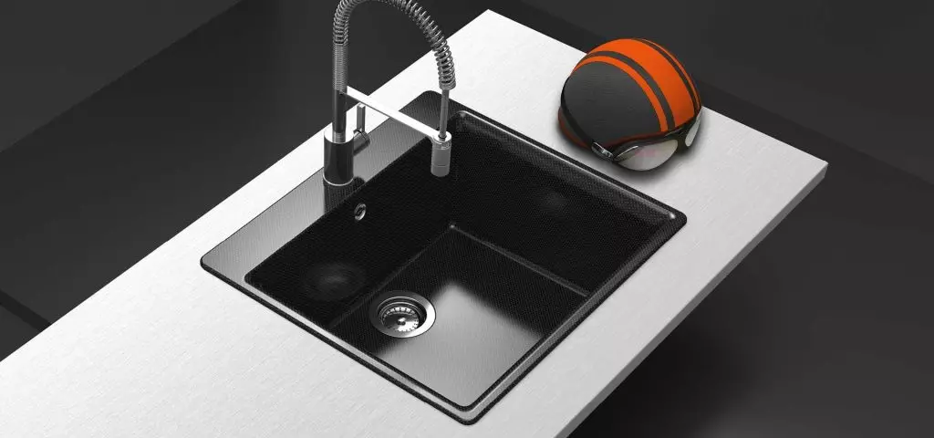sinks Jerman keur dapur (19 foto): Ikhtisar sinks dapur tina batu jieunan, stainless steel sarta model sejen ti Jerman 21048_10