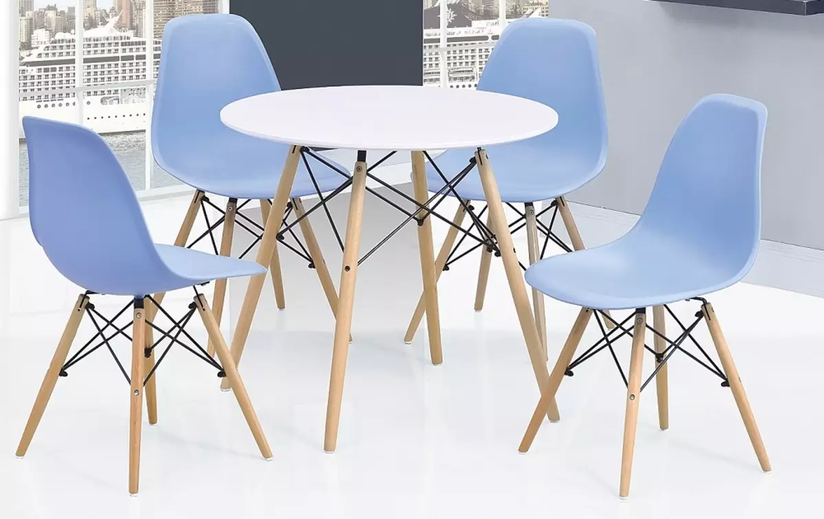 Խոհանոցի աթոռներ եւ սեղաններ (98 լուսանկար). Խոհանոցի ճաշասենյակի ընտրություն, սպիտակ եւ այլ գույնի փայտե հավաքածուներ, ժամանակակից ինտերիեր, գեղեցիկ կլոր սեղանների եւ այլ տարբերակներ 21063_80
