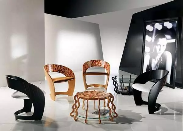 Designer Kuchynské stoličky (48 fotografií): Štýlové a neobvyklé kuchynské stoličky, módne plastové a velúrne modely, príklady zaujímavých vzorov 21068_5