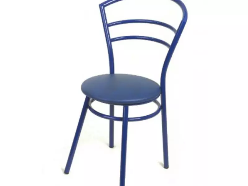Keittiötuolit metallikehyksellä (68 kuvaa): Keittiötuolit, joissa on selkänoja metallikehyksessä, kromi teräsmalleja ja tuolit metallijaloilla 21071_13