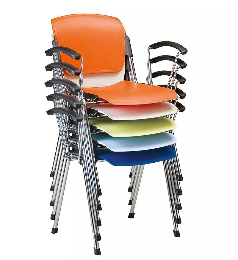 Virtuves krēsli uz metāla rāmja (68 fotogrāfijas): virtuves krēsli ar atzveltni uz metāla rāmja, hroma tērauda modeļiem un krēsliem ar metāla kājām 21071_16