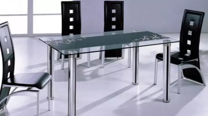 Kuhinjski stoli na kovinski okvir (68 photos): kuhinjski stoli, katerih naslonjala na kovinski okvir, krom jekla modeli in stoli s kovinskimi nogami 21071_46