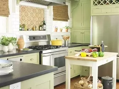 Cozinhas de pistache (64 fotos): Escolhendo um fone de ouvido de cozinha Pistachios Color no interior da cozinha. Com papel de parede Que cor é a esquina e dirigem chefes? 21082_10