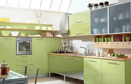 Cociñas Pistachio (64 fotos): Escolla un auricular de cociña Pistachios de cor no interior da cociña. Con Wallpaper que cor é a esquina e as cabezas directas? 21082_18