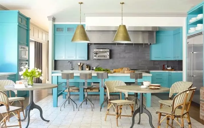 Turquoise kitchen (80 photos): selection of kitchen headset of turquoise-white and gray-turquoise color in the interior, combination of turquoise with beige and Tiffany's color 21083_27