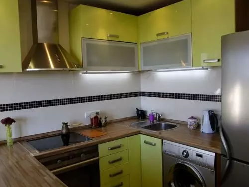 Olíva konyhák (82 fotók): Olive Color Kitchen Headset funkciók a konyha belső kialakítása. Milyen színek helyezkednek el a falakat? 21085_40