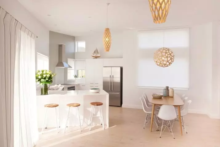 Кухиња у скандинавском стилу (116 фотографија): Дизајн ентеријера Кухиња дневна соба, бела и сива боја у малој соби, постери и завесама, позадини и кухињи у кухињи 21087_66