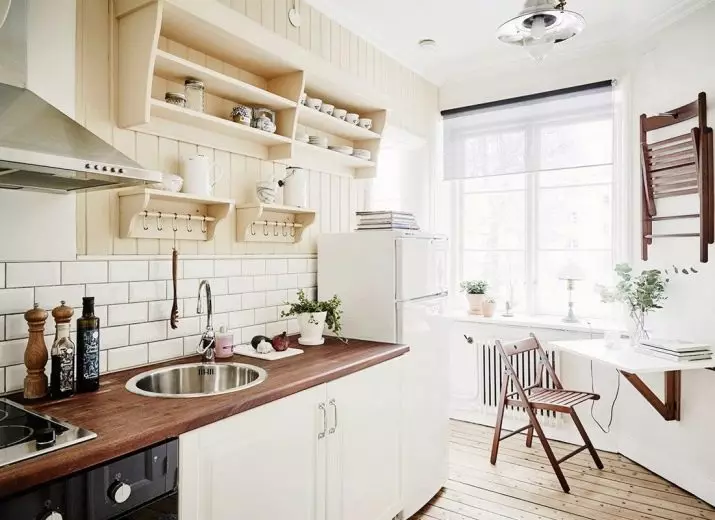 Кухиња у скандинавском стилу (116 фотографија): Дизајн ентеријера Кухиња дневна соба, бела и сива боја у малој соби, постери и завесама, позадини и кухињи у кухињи 21087_76