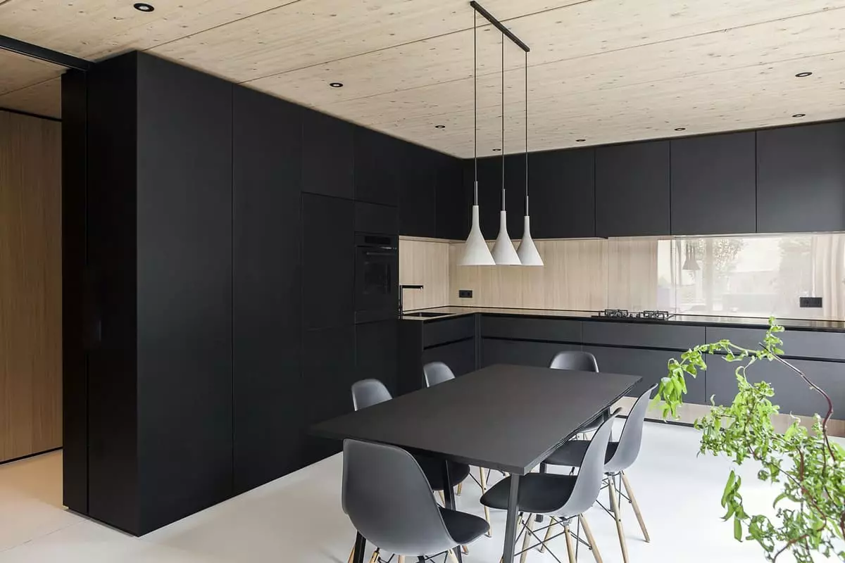 style minimalizm (75 Suratlar) Mutfak: aşhana-ýaşaýan minimalist stili otag, burçdaky saýlawlar we ak we beýleki reňk göni aşhana we içerki öndürilen 21094_7