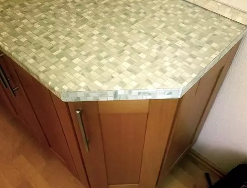 Гал тогооны өрөөний хуванцар (39 зураг): гал тогооны өрөөний полимер Countertops-ийн тойм. PVC-ийн хамгийн сайн хүснэгтийг хэрхэн сонгох вэ? 21098_10