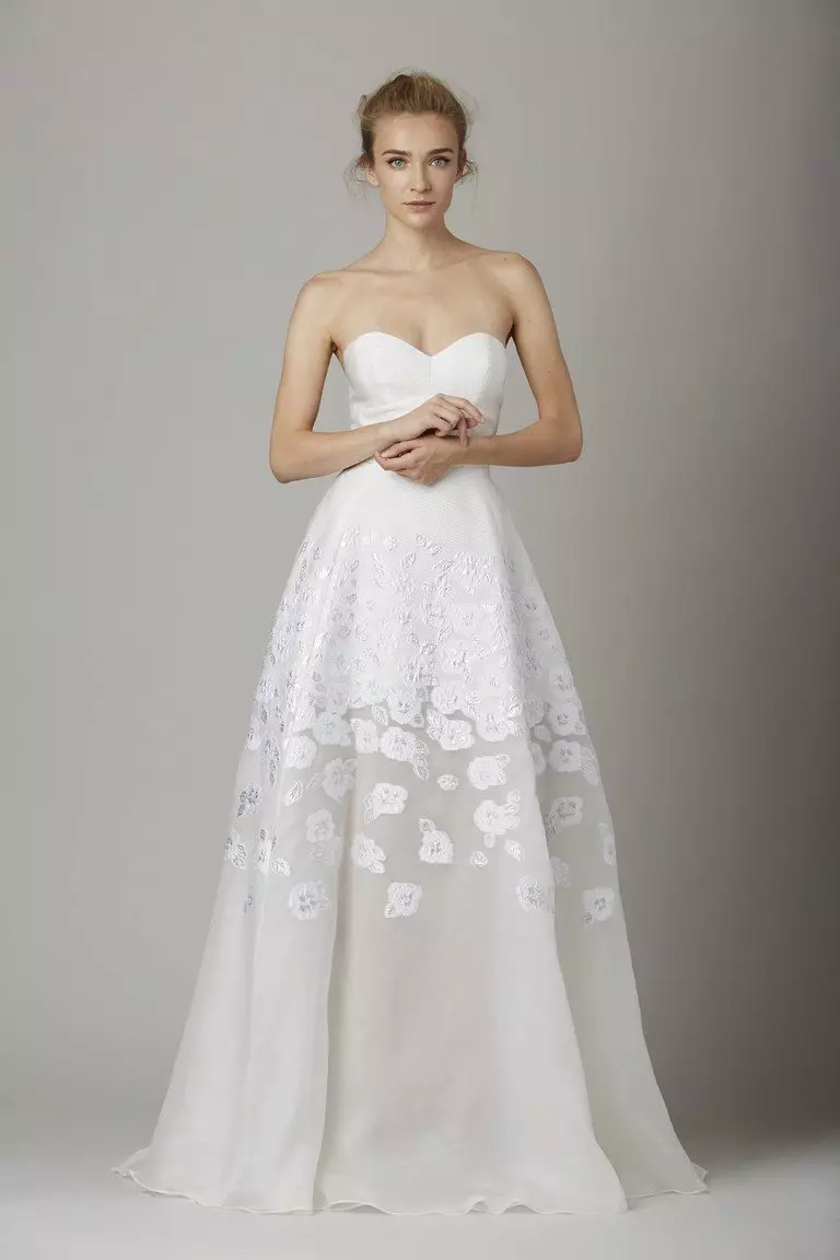 Robe de mariée coupée luxuriante