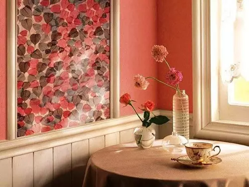 Wallpaper pentru bucatarie (102 poze): Bucătărie Wallpaper Design pentru pereți de bucătărie în apartament, frumos luminos, luminos și alte opțiuni de tapet în interior 21113_76