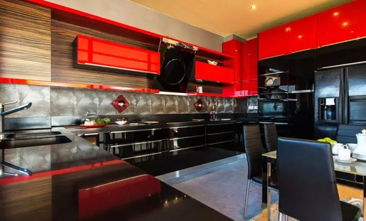 Nhà bếp màu đỏ và đen (77 ảnh): Góc và nhà bếp thẳng Giáng sinh và nhà bếp trắng thiết kế trong thiết kế nội thất, bếp bóng màu đỏ và đáy đen 21144_2