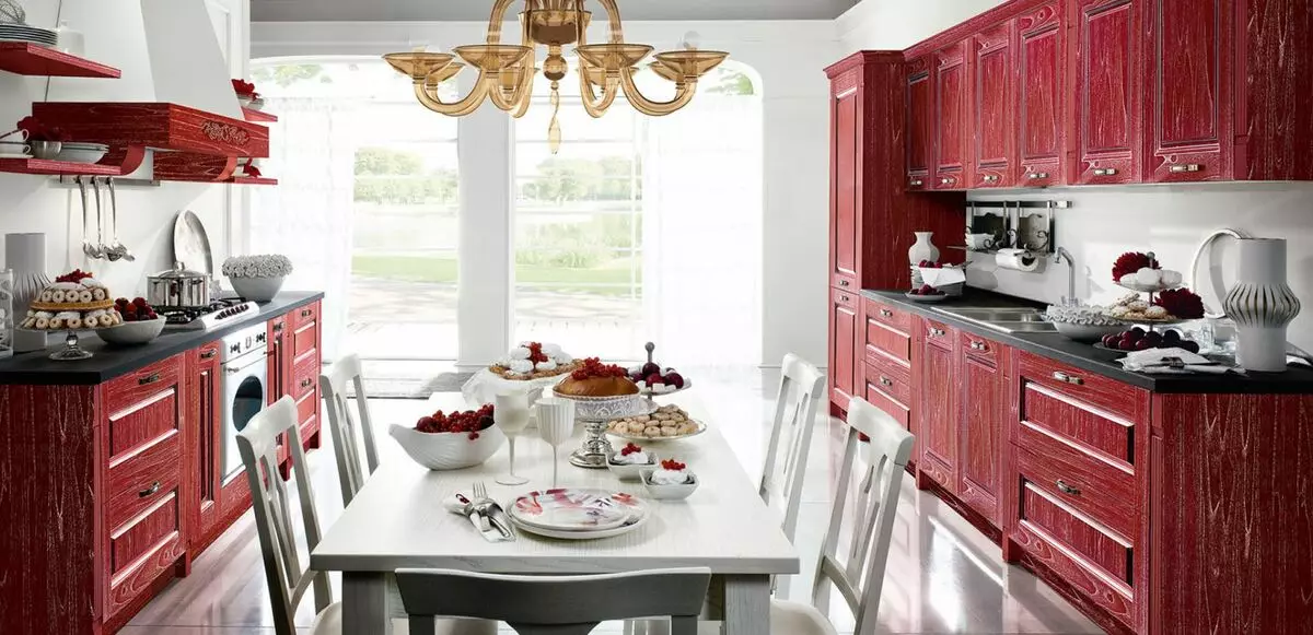 Nhà bếp màu đỏ và đen (77 ảnh): Góc và nhà bếp thẳng Giáng sinh và nhà bếp trắng thiết kế trong thiết kế nội thất, bếp bóng màu đỏ và đáy đen 21144_55