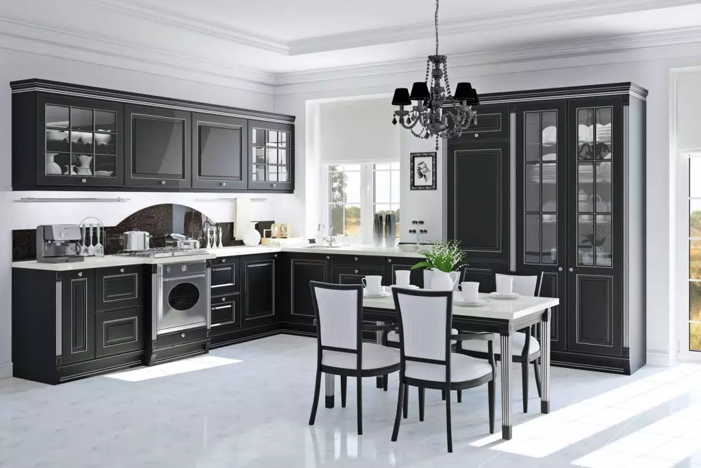 Svart og hvitt kjøkken (105 bilder): svart og hvitt kjøkken sett i interiørdesign, kjøkken med sorte hvitevarer, svart og hvitt kjøkken i forskjellige stiler. Hva toner vil passe? 21148_77
