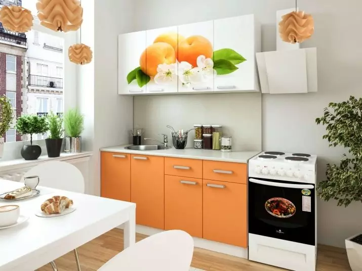Őszibarack konyhák (61 fotók): Az őszibarack színek konyhai fejhallgatójának árnyalatai, az őszibarack kombinációja más színekkel, tervezési lehetőségek 21151_60