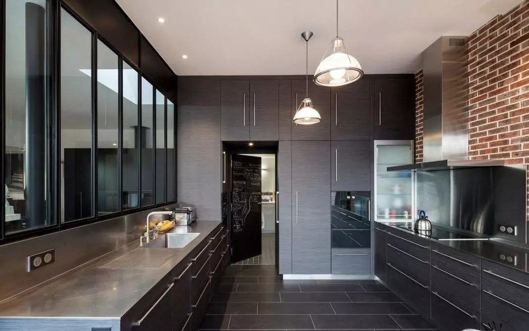 Kitchens Wenge（75张照片）：厨房耳机与白色和米色，室内设计例子与角落厨房的厨房 21154_53