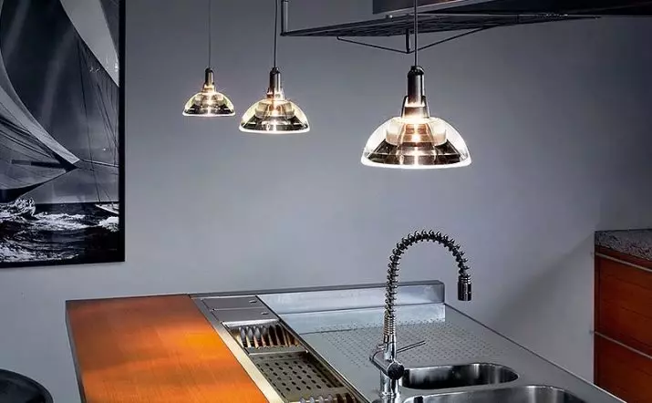 Cociña do estilo Loft (99 fotos): cociña de canto en deseño de interiores, cociña branca e gris, cociñas modulares no apartamento, cortinas e lámpadas axeitadas 21160_49