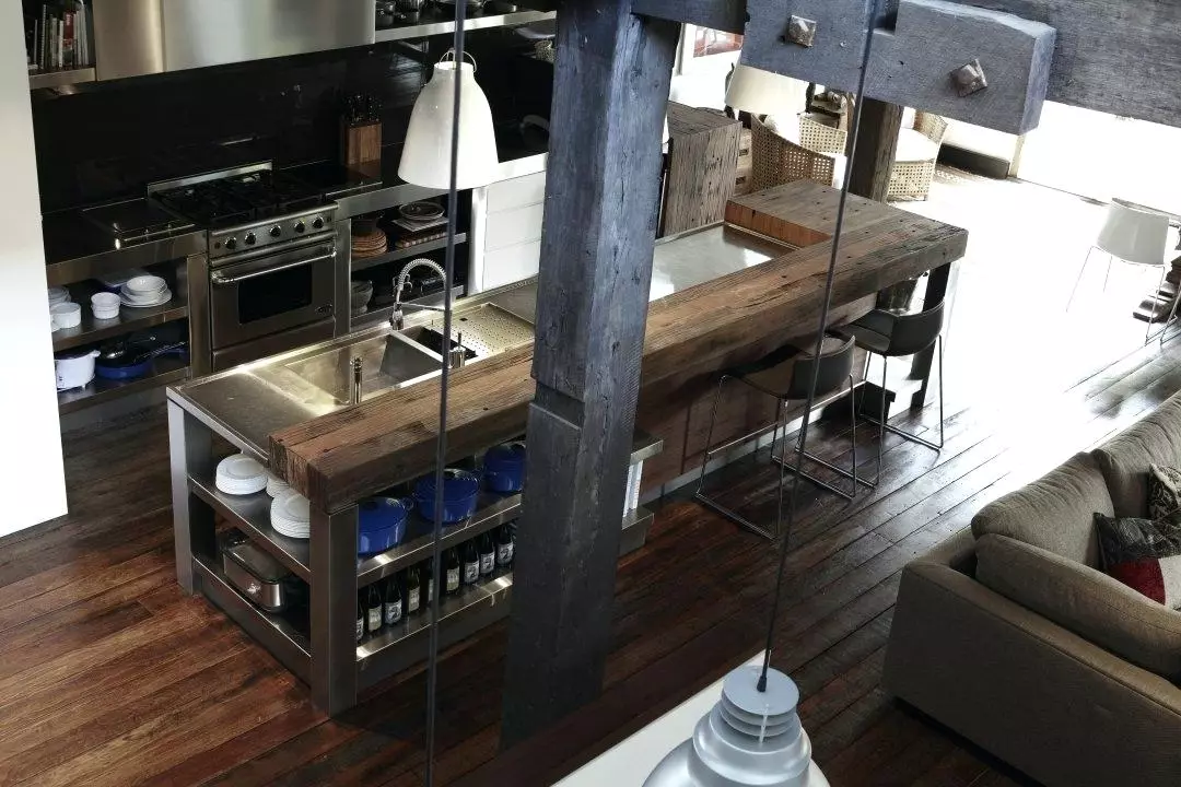 Loft Style Köök (99 fotot): nurgaköök Sisekujundus, valge ja halli köök, modulaarsed köögid korteris, sobivad kardinad ja lühtrid 21160_70