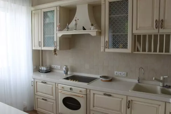 Little Kitchens en el estilo de Provenza (60 fotos): Diseño de esquina y cocinas directas en el interior de 