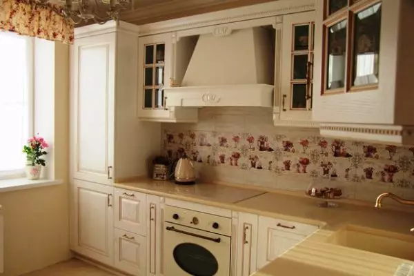 Kleine Küchen im Stil der Provence (60 Fotos): Design von Eck- und Direktküchen im Inneren von 