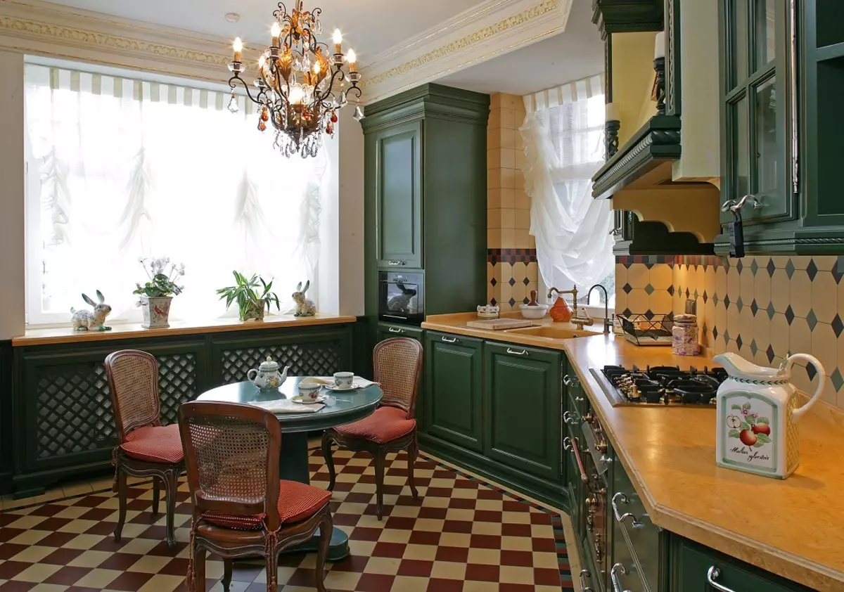 Kuchnia w stylu angielskim (68 zdjęć): Projektowanie wnętrz w angielskim stylu klasycznym, stylowe zasłony do salonu kuchennego 21167_46