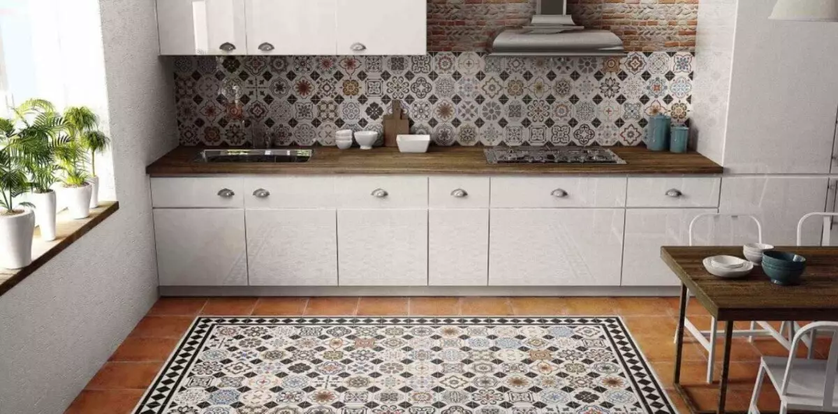 Azulejo de patchwork para delantal en la cocina (39 fotos): Características del estilo, delantal de la cocina en blanco y negro Gamme 21194_27
