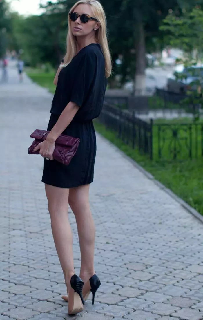 Shabby фустан во комбинација од поделени и заглавени чевли