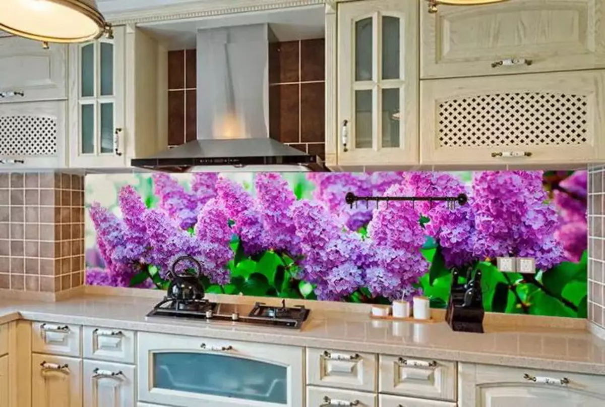 Tabliers en verre avec impression photo pour la cuisine (46 photos): Tabliers de cuisine de verre trempé avec orchidées, café et autres options de conception 21202_31