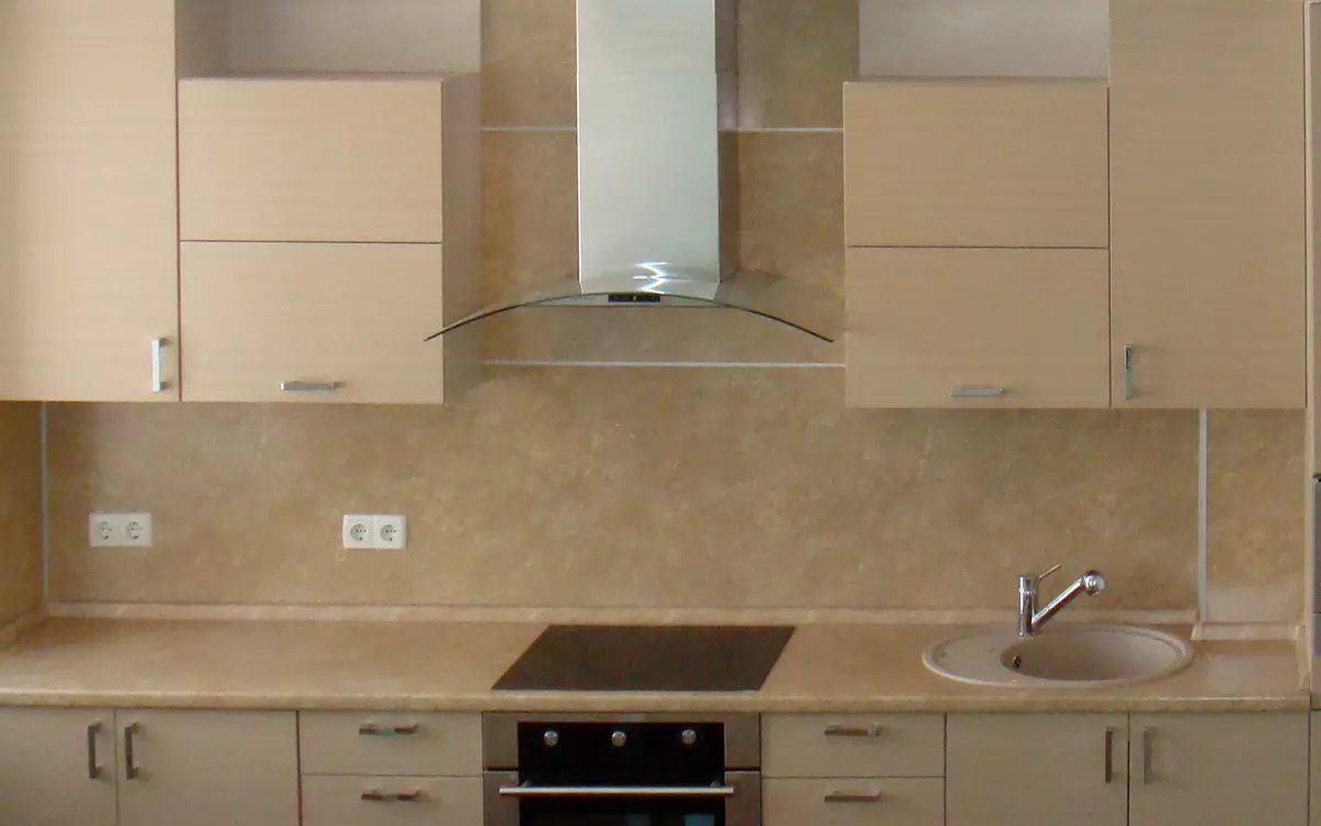 Фартухи для кухні з МДФ (65 фото): стінові кухонні панелі з малюнком і фотодруком, варіанти обробки під плитку і дерево 21205_11