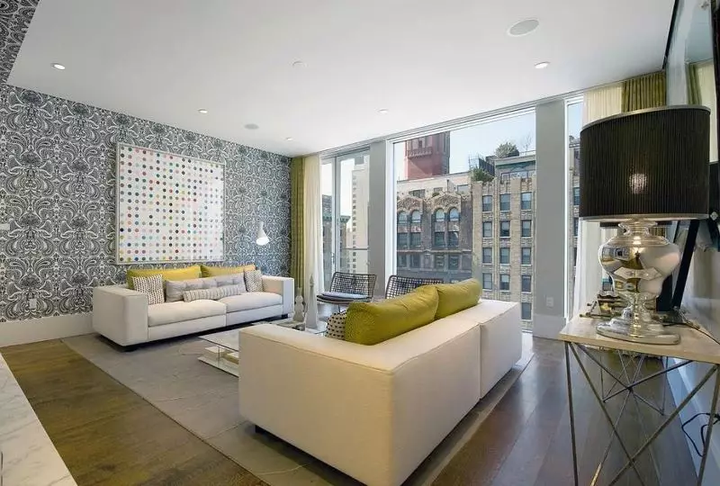 公寓壁紙在公寓（78張照片）：18平方米的大廳牆上的美麗壁紙。 m，室內設計選項與壁紙3d 2021.如何選擇khrushchev的小客廳壁紙？ 21223_40