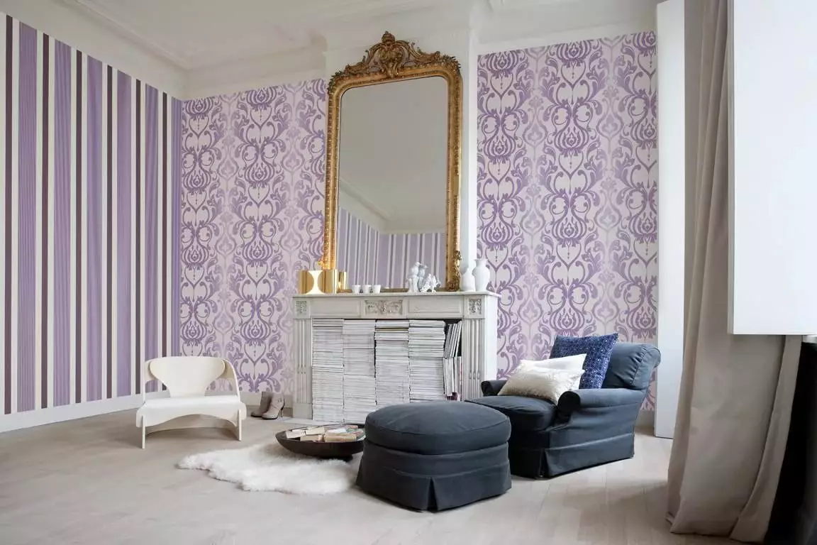 Tapeta v hale (162 fotografií): Krásna tapeta na stenu v obývacej izbe 2021, prehľad o možnostiach štýlu Provence, vyberte tmavé, sivé a iné farby tapety 21224_107