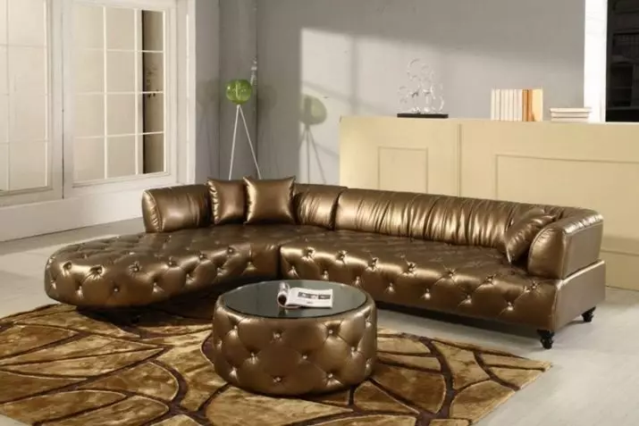 Қонақ бөлмесінде былғарыдан жасалған дивандар (28 сурет): үлкен элиталық қоңыр және басқа түсті былғары дивандарымен ішкі дизайн 21230_23