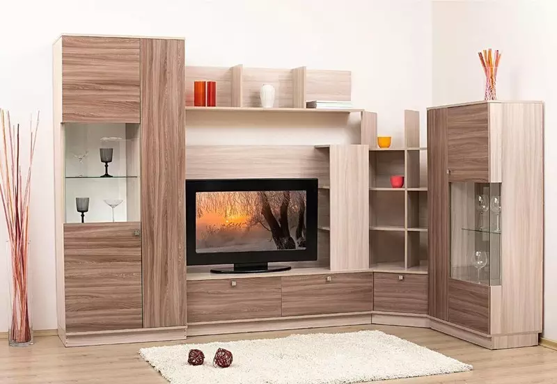 Pareti d'angolo nel soggiorno (80 foto): selezionare le moderne mura modulari con un armadio e una mini-muro nello stile classico 21241_67