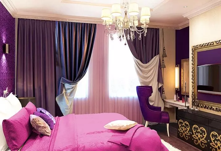 Langsir ungu di pangkeng (38 poto): Wisu sareng Lavender sareng lampu warna tina warna cahaya di tempat tidur 21272_34
