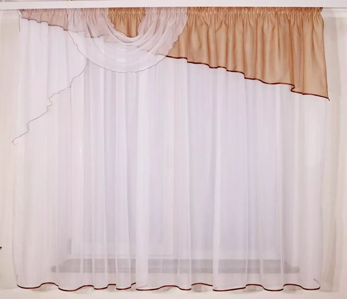 在臥室里蒂略（79張照片）：塔窗簾設計。掛一套空氣窗簾多麼美麗？雪紡產品和毛卷從卡螺旋，易緻密的面紗和其他類型 21279_23