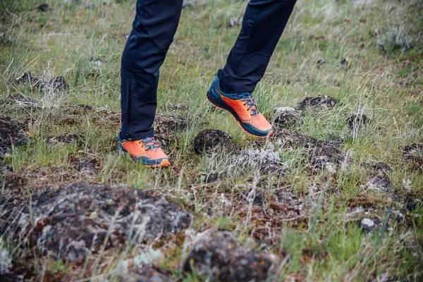 รองเท้าผ้าใบ Merrell (62 รูป): การเพาะเลี้ยงสตรีและเด็กสำหรับเด็ก, เดินป่า, รุ่นฤดูร้อน, ความคิดเห็น 2128_56