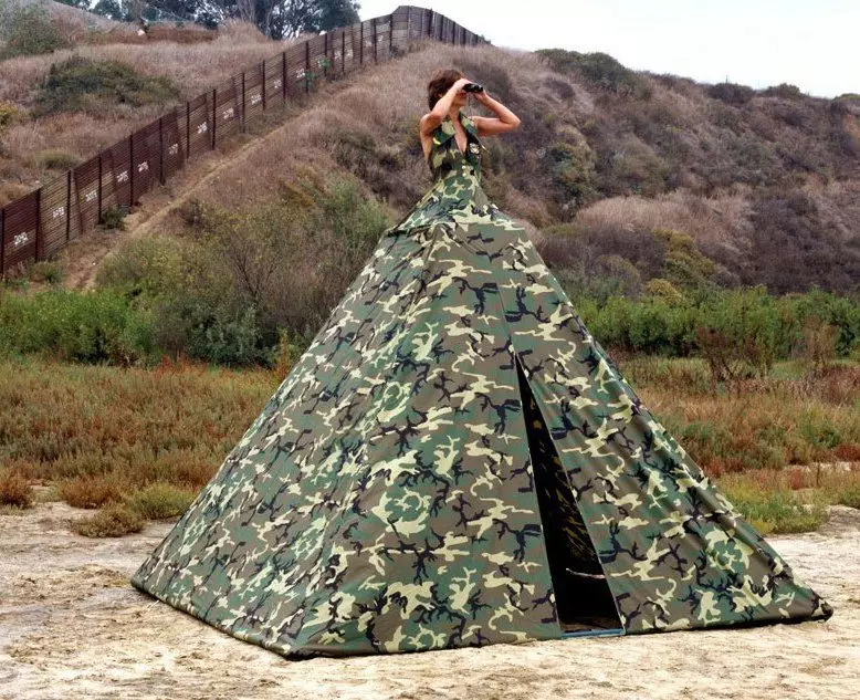Dress Chaki tendë