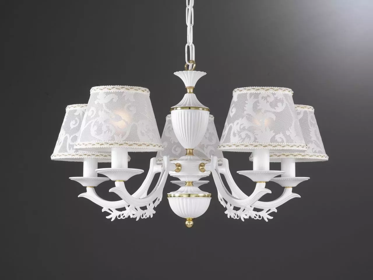 Chandeliers дар хонаи хоб (85 акс): Моделҳои шифт: Моделҳои шифт барои шифт, бо рӯшноӣ дар сабкҳои замонавӣ ва классикӣ, доғҳои зебои услубӣ 21306_42