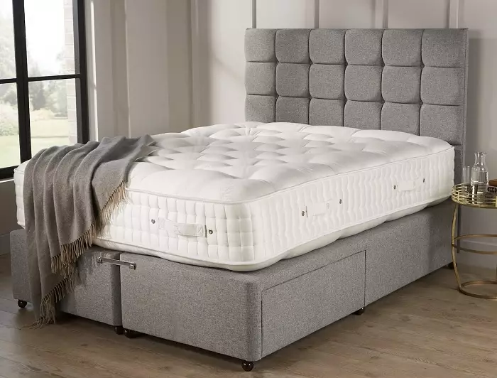 Mattresses with independent springs: their rating. Orthopedic mattresses 160x200 and 90x200, other sizes. Are they better mattresses with a dependent spring block? 21312_34