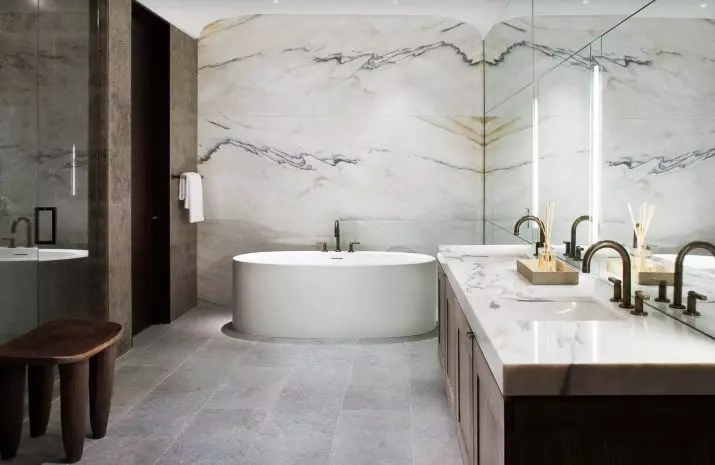 Mramorové obklady do kúpeľne (54 fotografií): keramická dlažba pod mramorovou kúpeľňou, Design biele a zelené mramorové obklady v interiéri, ďalšími možnosťami 21357_27