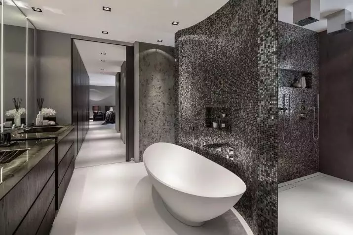 Tile mozaik za kopalnico (125 fotografij): Oblika prostora z mozaičnimi ploščicami na tleh, samolepilne ploščice v notranjosti, keramične in plastične, steklene ploščice in druge možnosti 21358_75