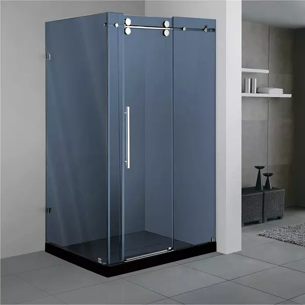 淋浴的玻璃隔板（60張）：玻璃淋浴圍欄的類型，來自玻璃塊和90x90厘米，配件的選擇。浴室設計 21370_32