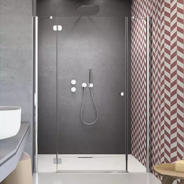 淋浴的玻璃隔板（60張）：玻璃淋浴圍欄的類型，來自玻璃塊和90x90厘米，配件的選擇。浴室設計 21370_48