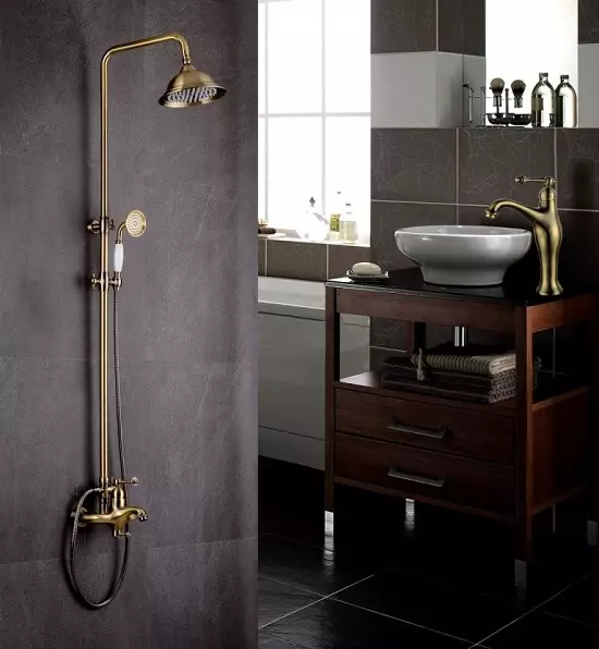 Rak mandi: varietas sistem shower untuk kamar mandi. Apa yang termasuk dalam headset set untuk jiwa? Bravat, Lemark Brands Ulasan dan lainnya 21374_4