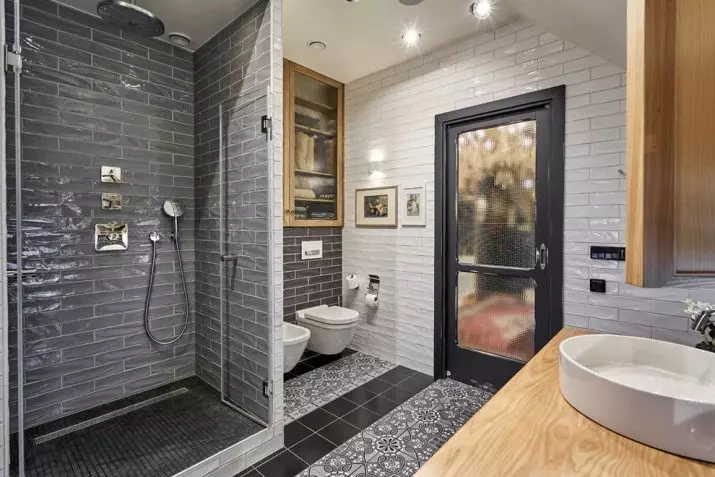 Duș în baie fără cabină (86 poze): Opțiuni de design baie cu duș fără paleți și cabine de țiglă, proiecte 21384_71